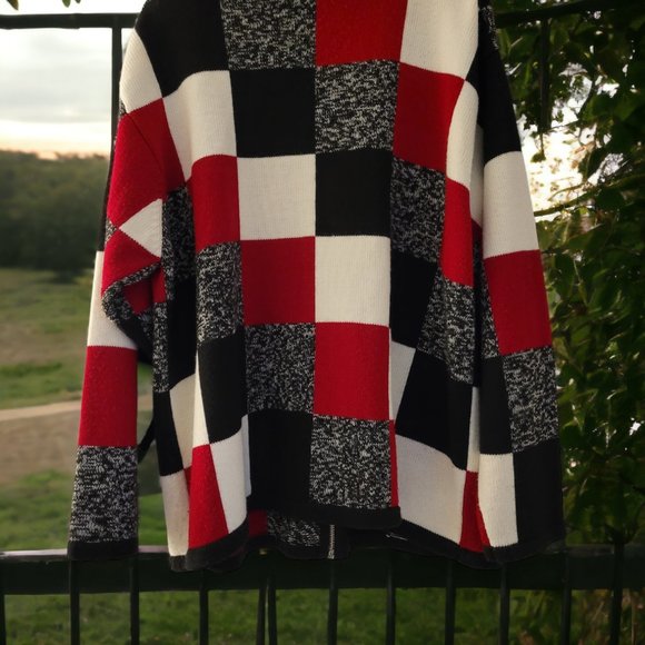 Cardigan/ Sweater Zip Front - Picture 2 of 3